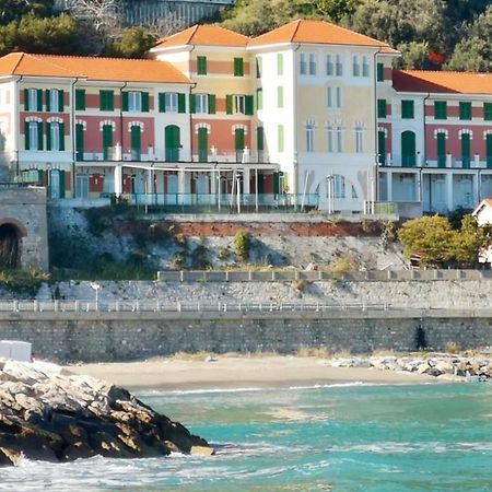 Hotel Del Golfo Finale Ligure Exterior foto